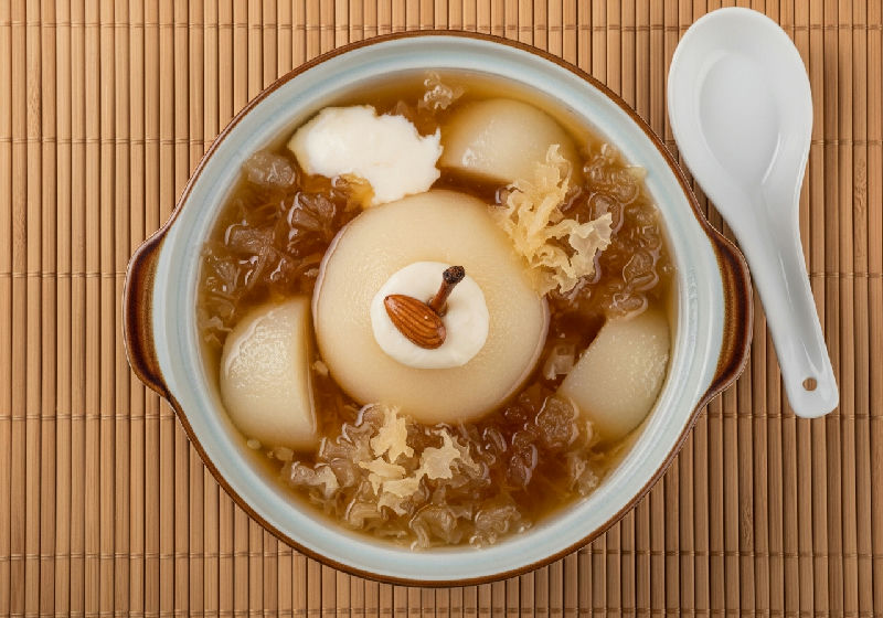 Steamed Pear with Almond Cream and Snow Fungus