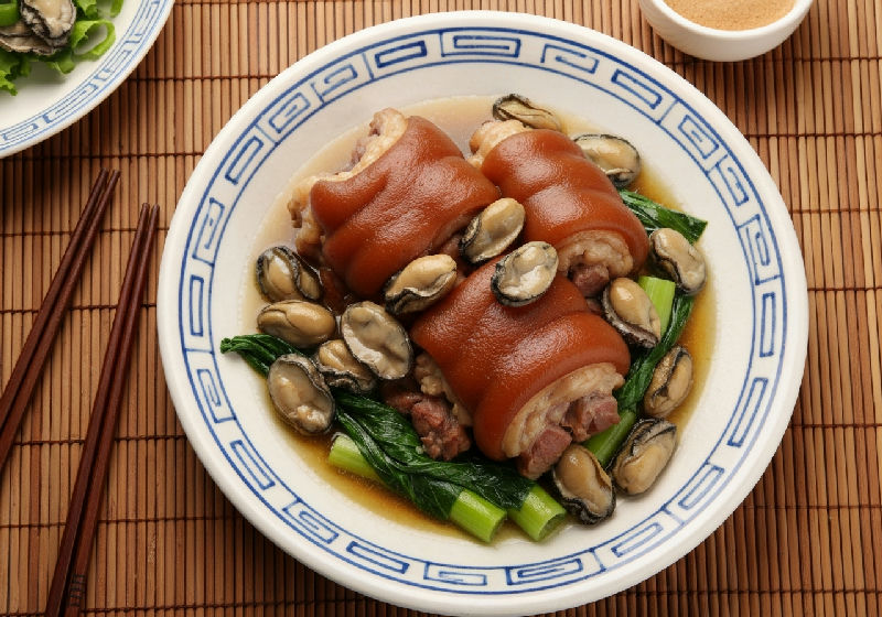 Steamed Pork Hock with Dried Oysters and Fatt Choy