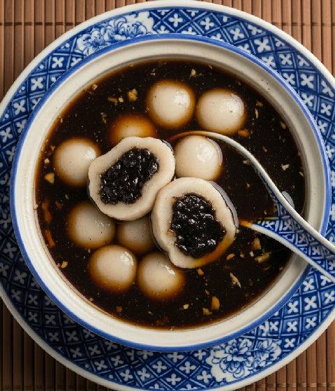 Black Sesame Mochi Balls in Ginger Sweet Soup